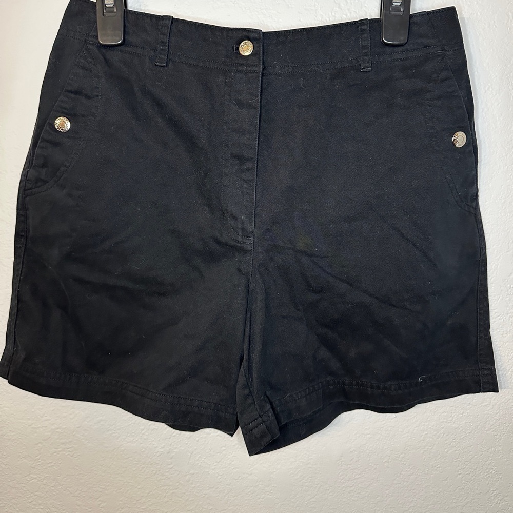 Lauren Ralph Lauren black cotton shorts with snap front pockets Women’s Size 8